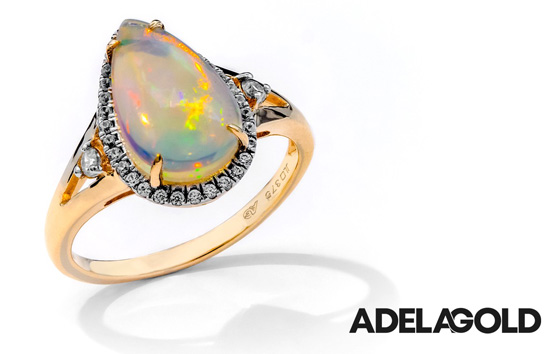 Welo-Opal-Goldring aus der ADELA Gold-Kollektion